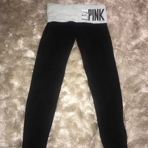 PINK Victoria’s Secret leggings